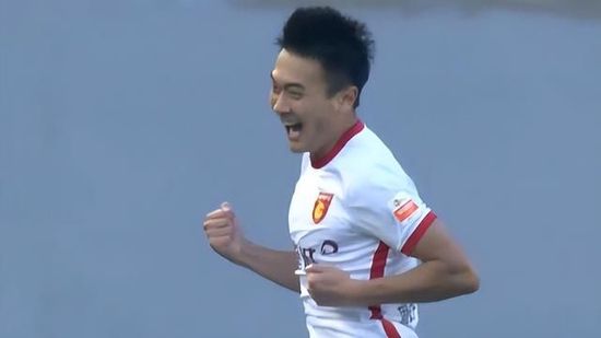 筒仓VS乌冬面